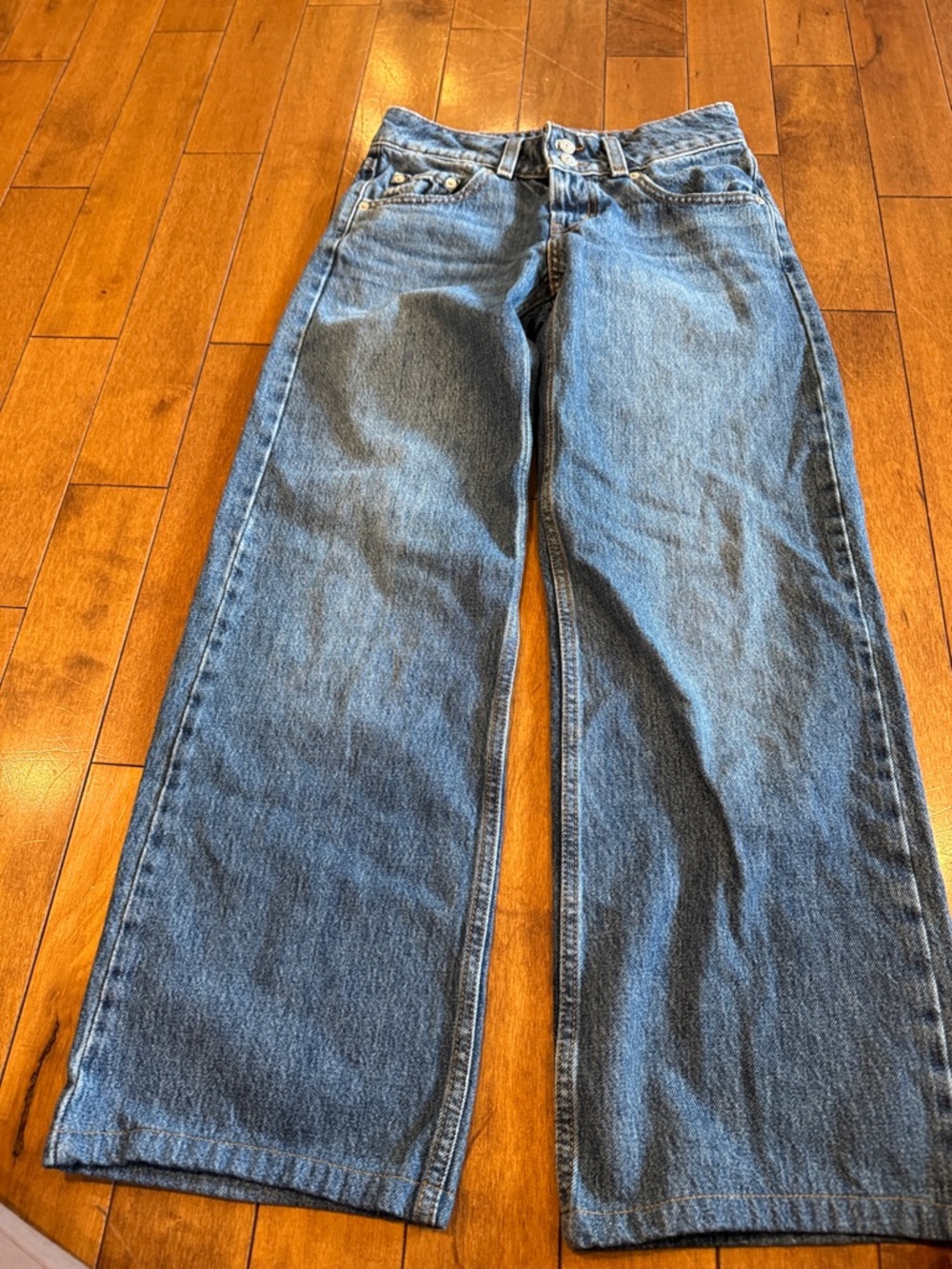 Levi's Medium Blue Wide-Leg Women's Jeans